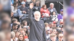 POP BIDS GOODBYE: Popovich steps down as Spurs head coach