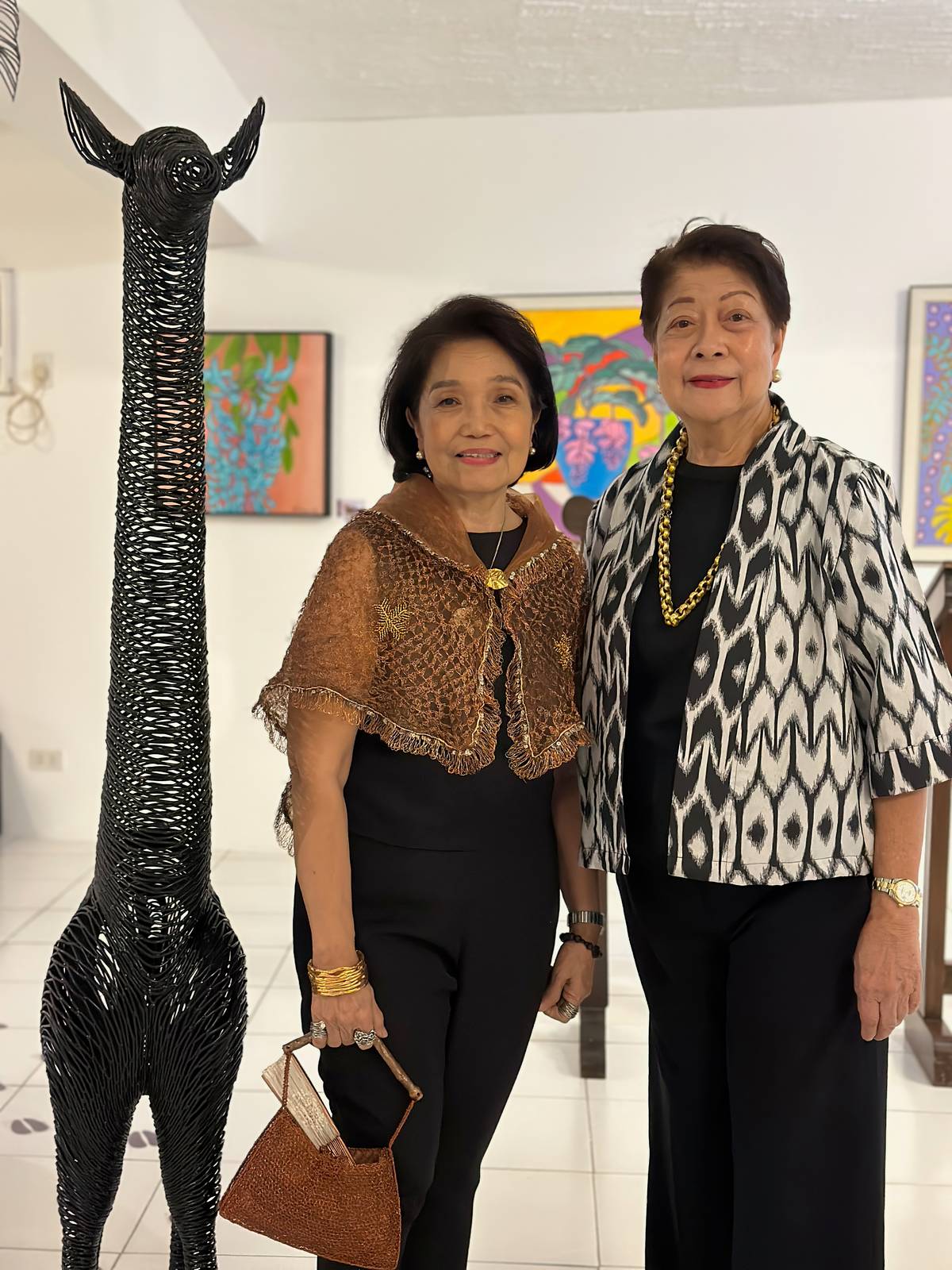 Ann Tiukinhoy Pamintuan and Josie Carriedo.