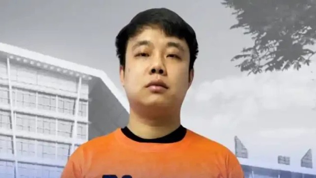 Wanted Chinese fugitive finally falls