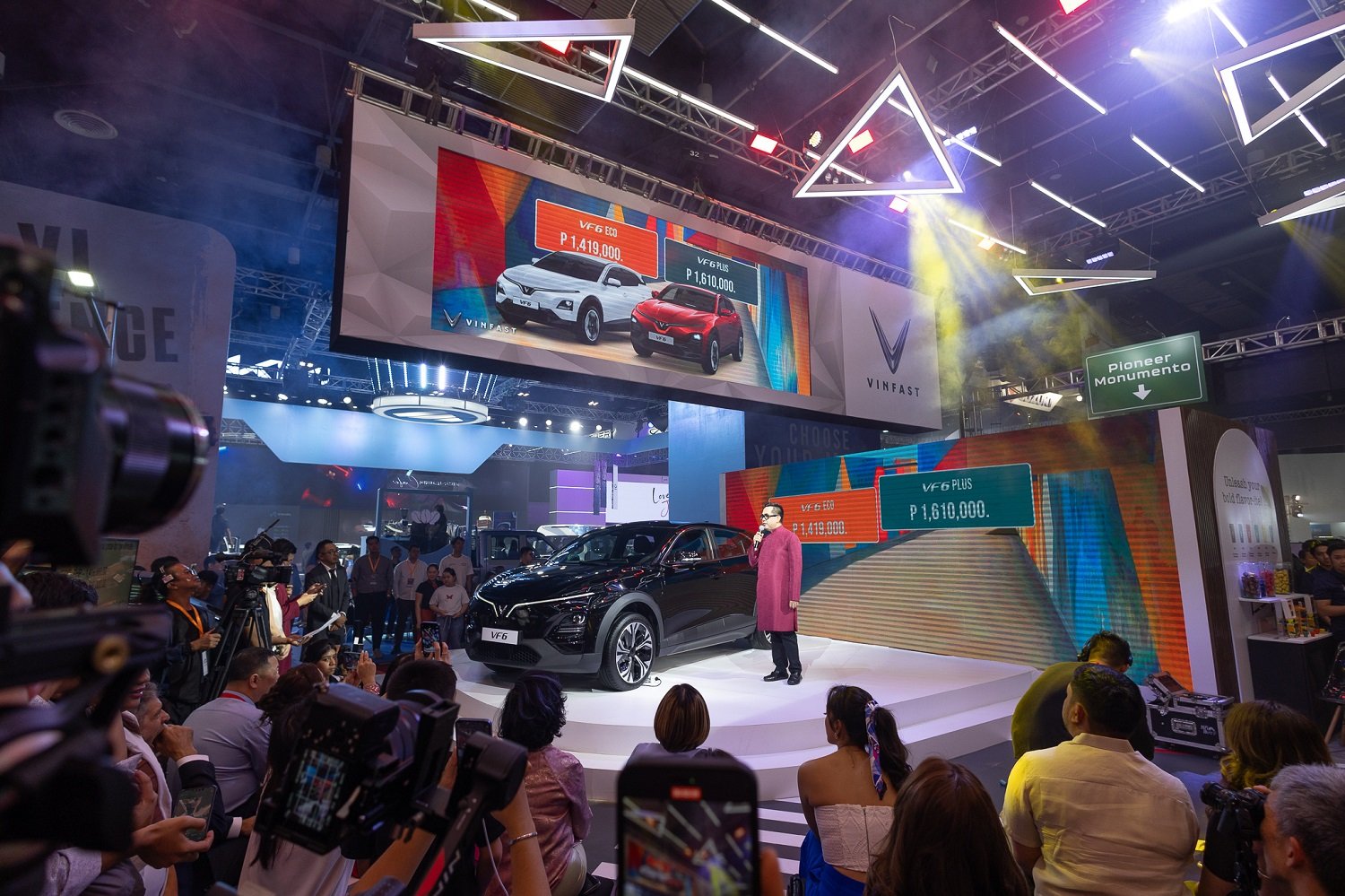 VINFAST Philippines deputy CEO for Sales and Business Growth Noel Ignacio discusses the newly launched VF 6 during the brand presentation at MIAS 2025.