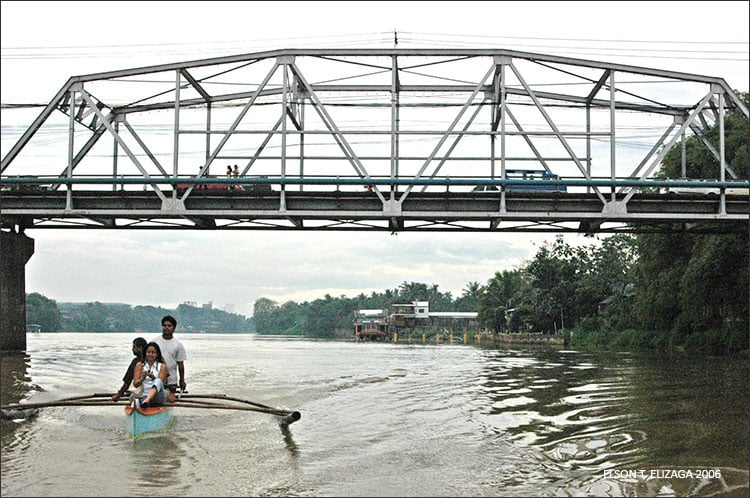 Laborers foil suicide attempt in CdO