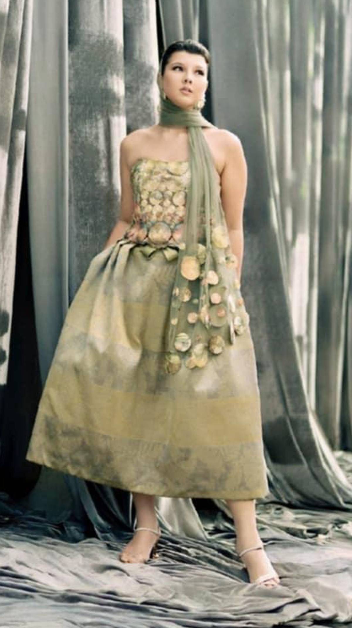 Indian sari skirt and lace strapless top.
