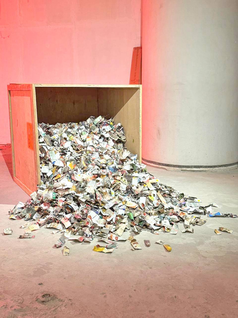 Nilo Ilarde, ‘faulty landscape,’  2015, paint tube caps, paint tubes, wooden crate, dimensions variable. Ilarde’s work powerfully illustrate how tools used in the creation of art, which are often overlooked.