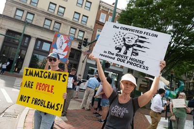 Admit 12,000 refugees, judge orders Trump