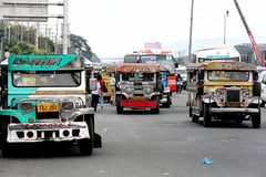Transport group sounds alarm on geopolitical impact