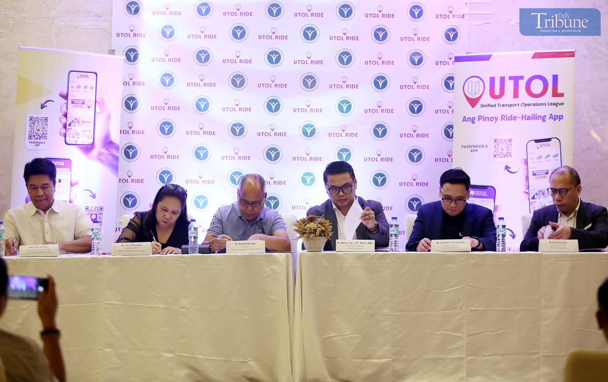 The UTOL Ride-Hailing App signed a partnership contract with Victoria Sports Hotel in Quezon City on Wednesday, 7 May 2025. Pictured during the signing are (from left to right)
Unified Transportation Operation League Director and Legal Head Atty. Orly Ocampo, GM Sally Maningas, Chairman Rolando Maningas, Group General Manager of VS Hotel Corporation Dr. Mario Isic, Operations Manager Kristoffer Hart Ocampo, and Group Finance Head Gerry Dacumos.