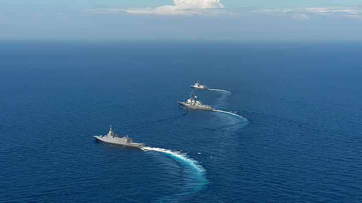 Chinese floating platform removed from Bajo de Masinloc — task force