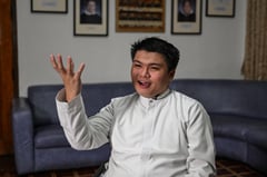 Papal race spotlights Phl priest crisis