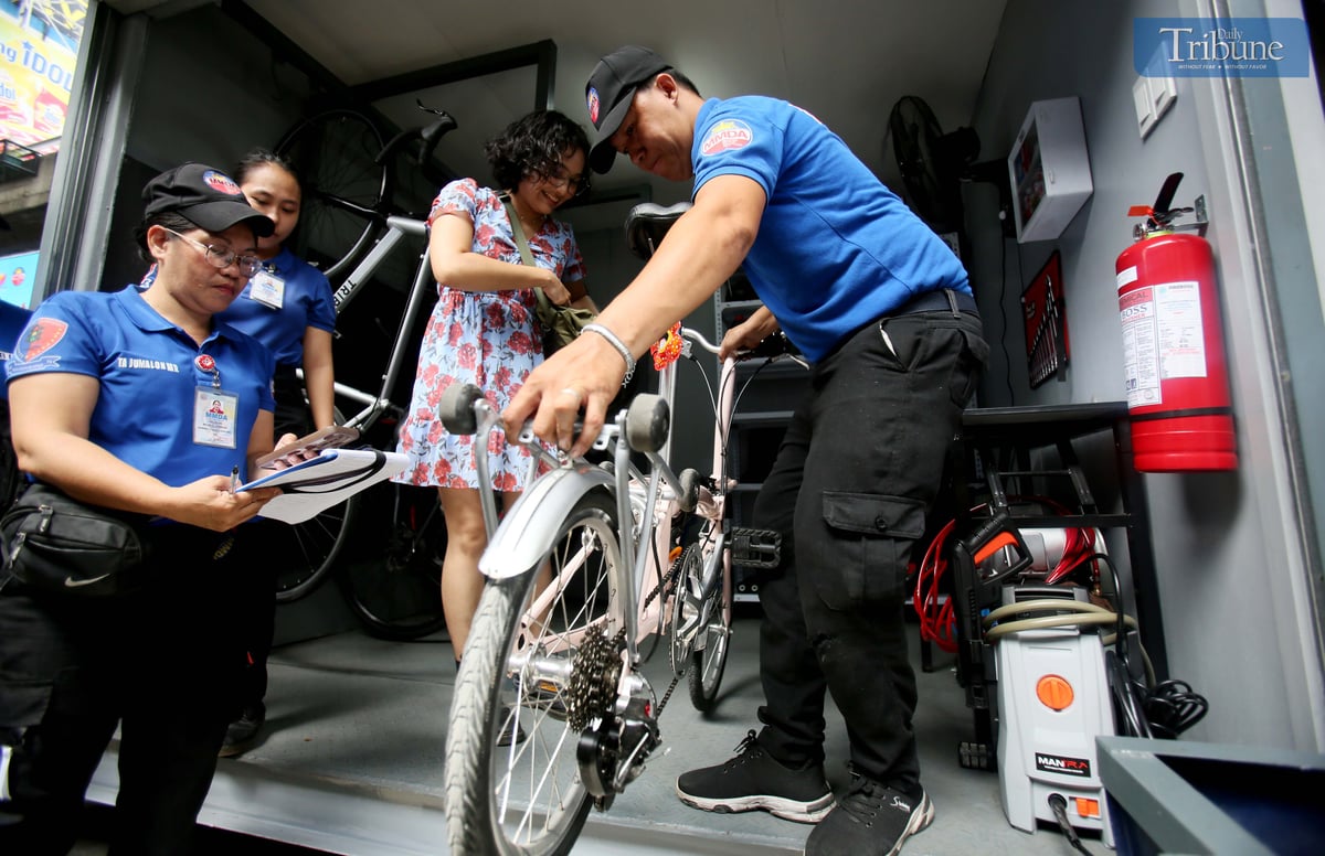 MMDA opens motorcycle and bicycle repair shop in Quezon City