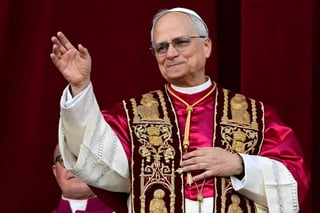 'It's terrific': Chicago hails hometown hero Pope Leo XIV