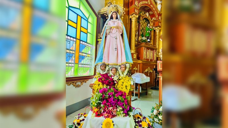 ‘May Flowers’ for the Blessed Mother