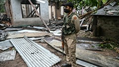 India, Pakistan launch multiple attacks