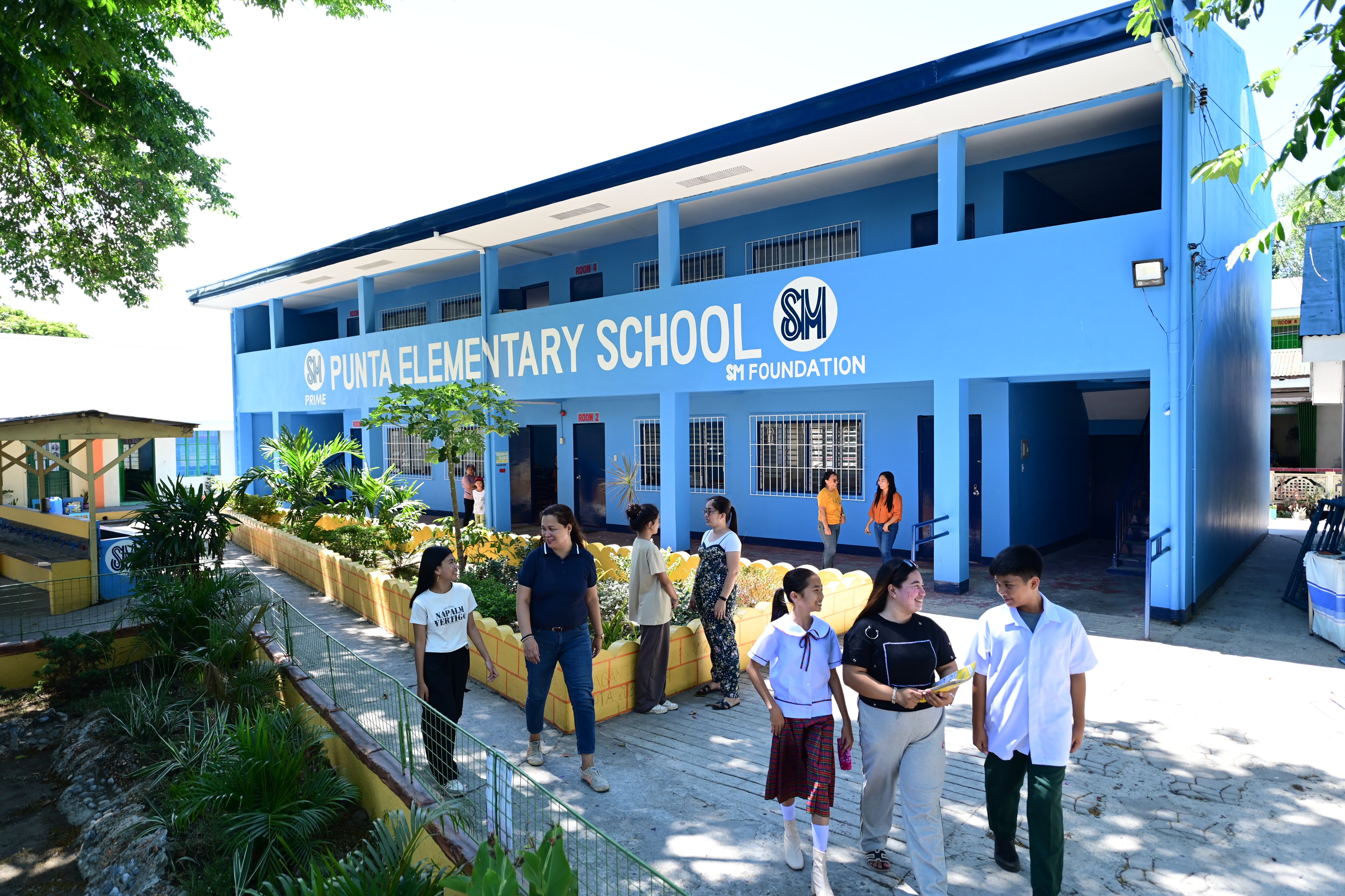 88-year-old school in Tanza, Cavite benefits from SM Foundation's continued mission in education