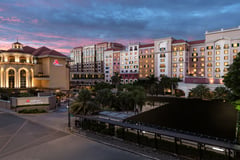 Hotel Hop