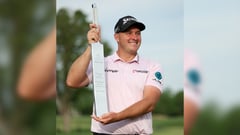 Super Sepp: Straka outlasts Lowry in thriller, lifts Truist trophy