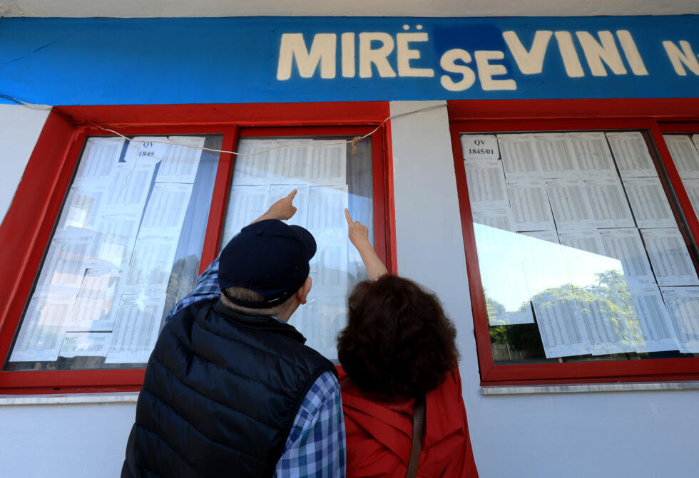 Albanians vote seen as key EU path test