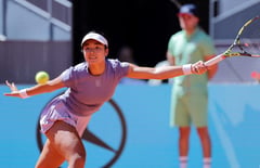 Eala,Gauff blast Italians