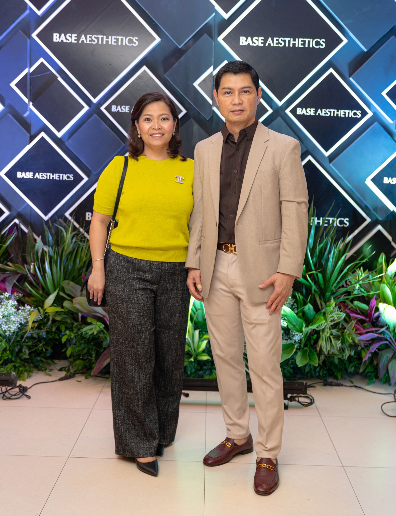 Doctors Mary Anne and husband Glenn Villarin.