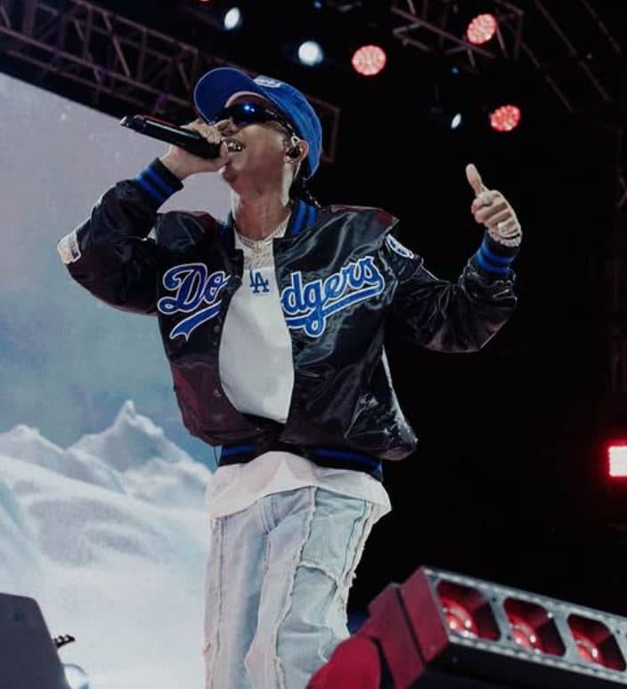 FLOW G