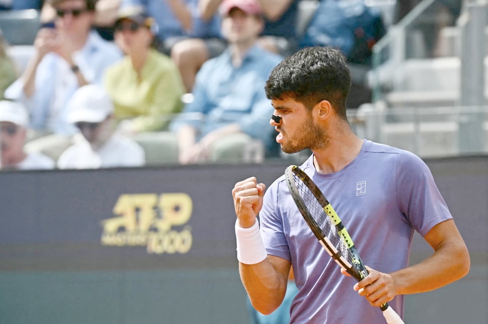 Spanish attack: Alcaraz edges Draper,
makes semis; Sabalenka falls
