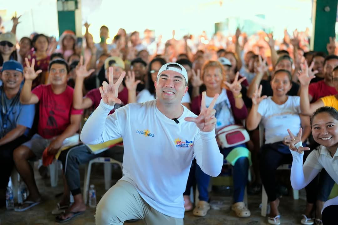 Photograph courtesy
of FB/luis manzano