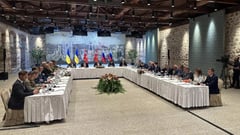 U.S., Russian officials meet at Ukraine war talks