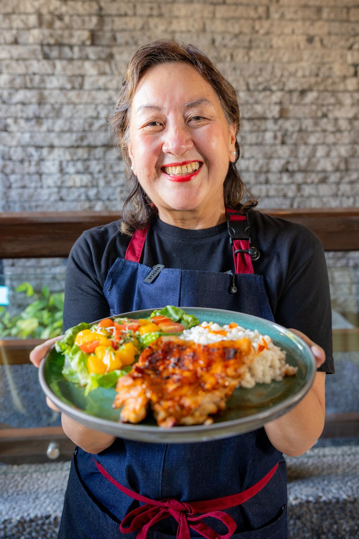 Not your lola's 'handa': Adoboqueen and U.S. Embassy team up for new twist on old favorite
