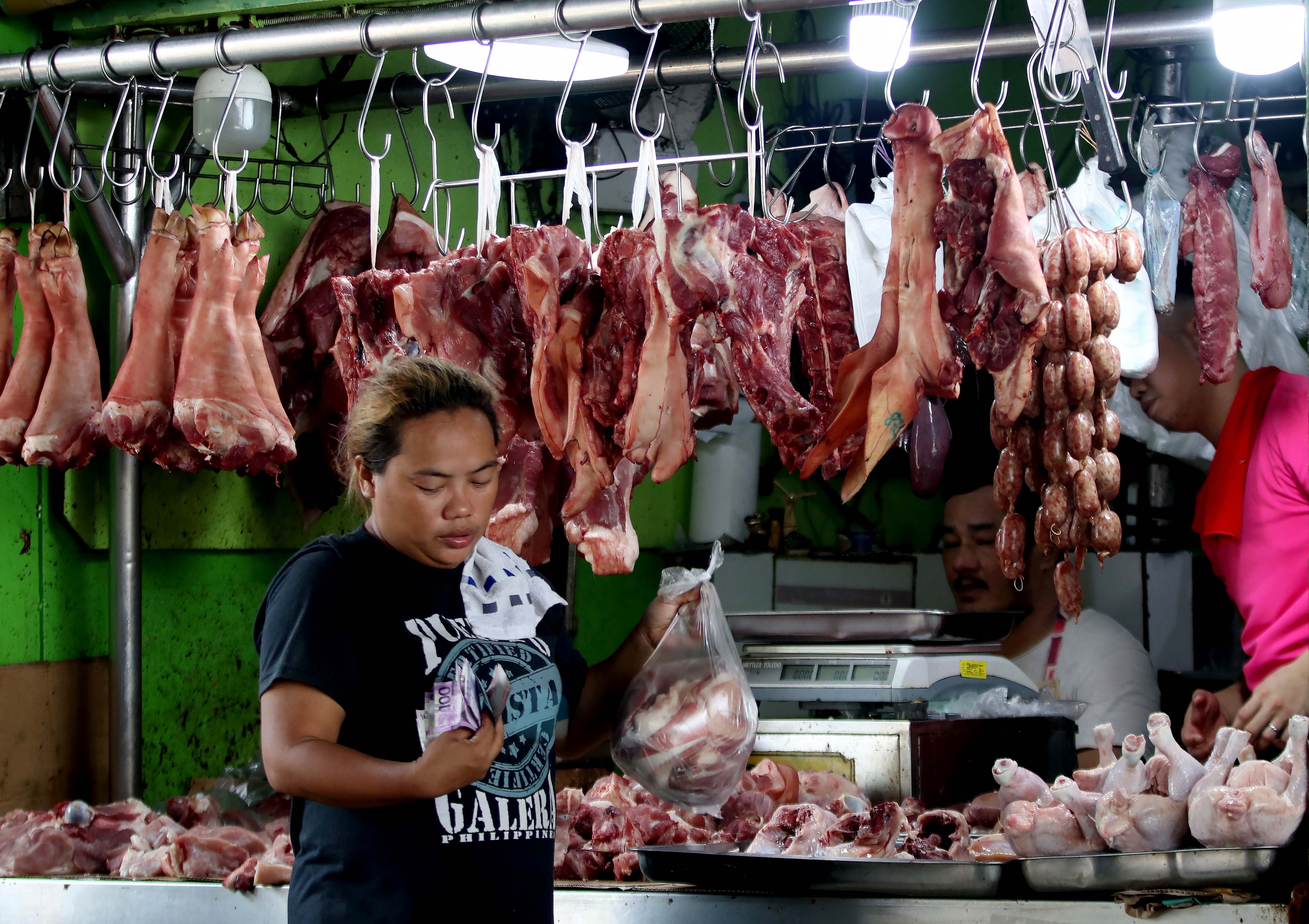 Hog industry faces 3-year recovery