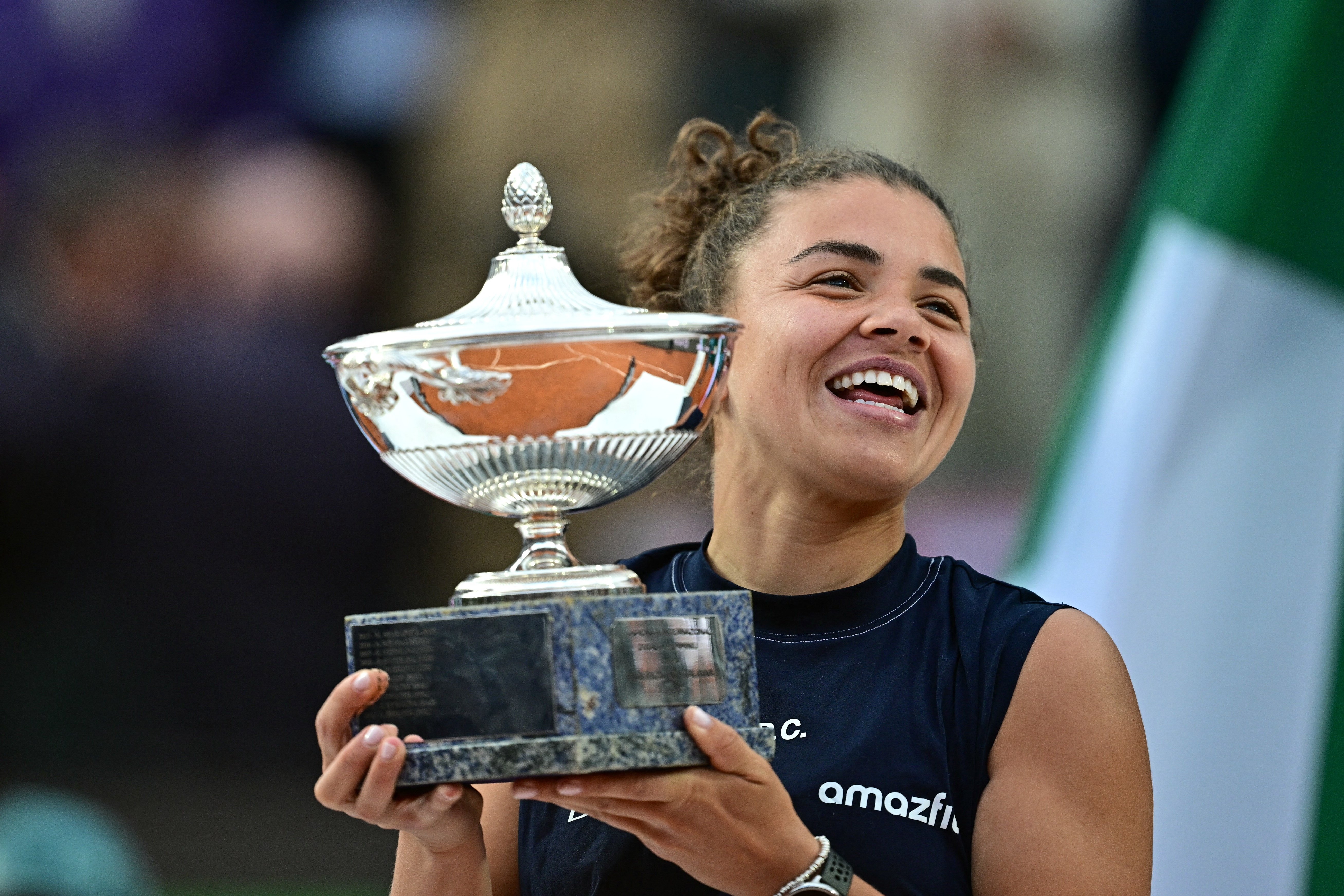 Victory for Italy: Paolini beats Gauff, bags historic Italian Open crown