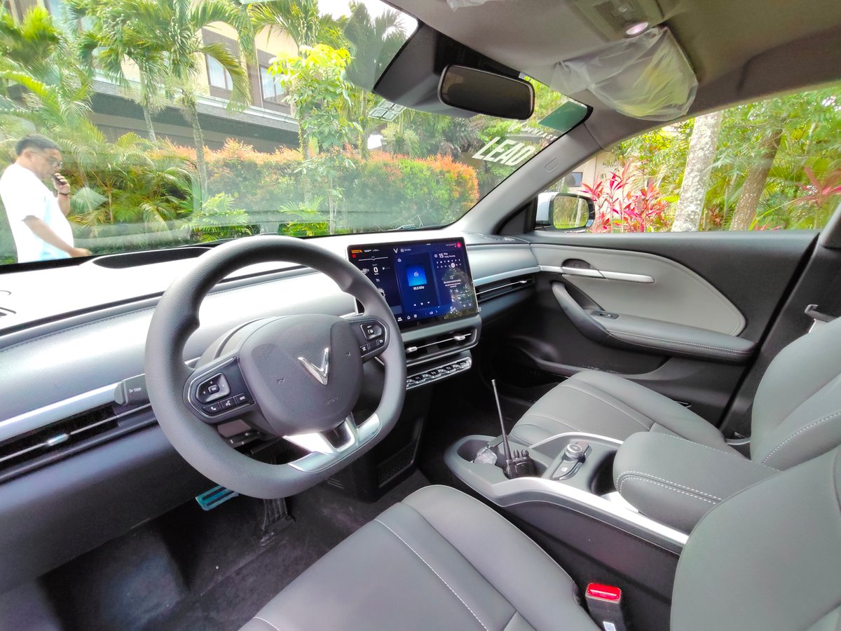 CLEAN lines and a roomy cabin inside the VF 6.