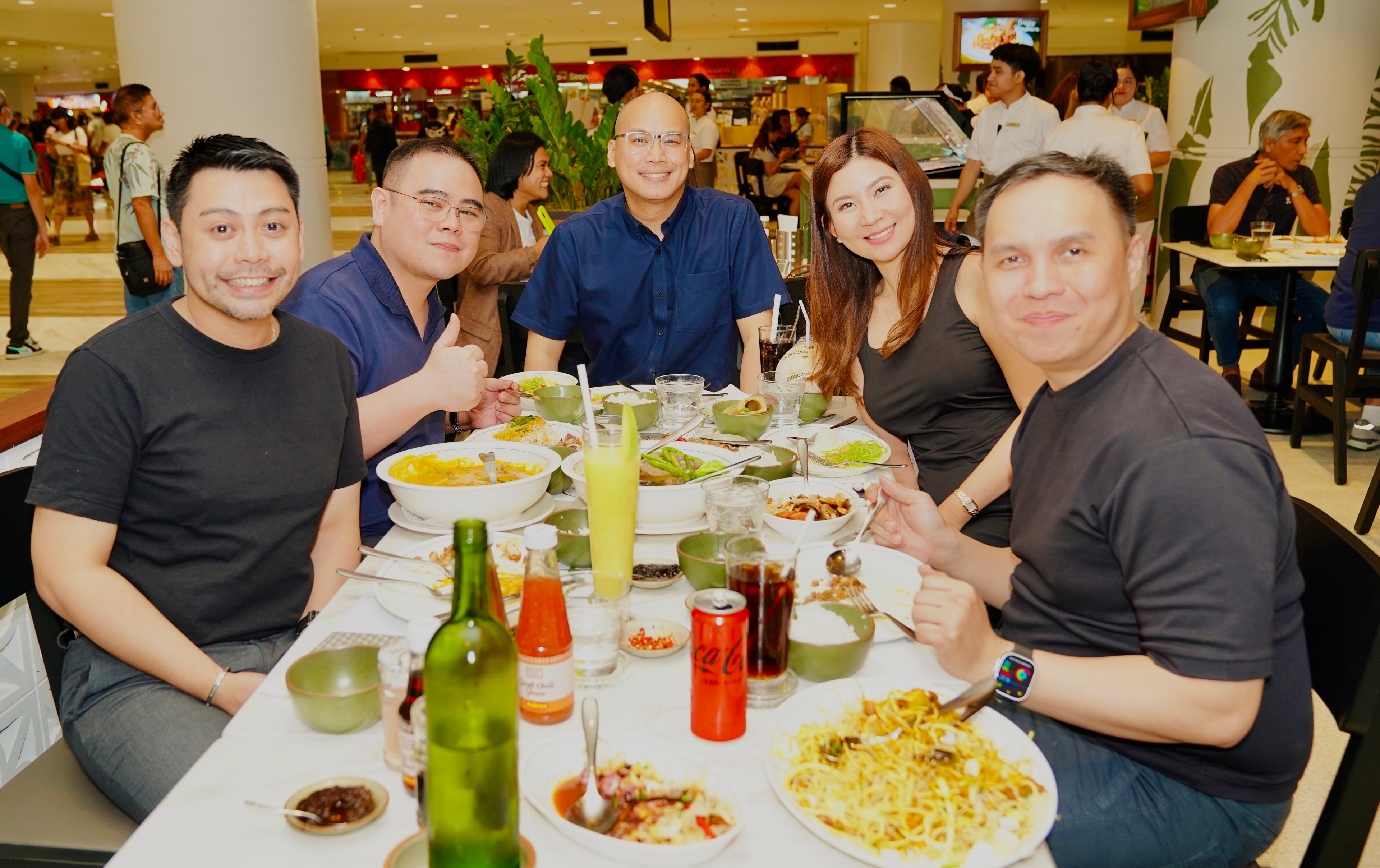 Dr. Gene Ambrosio, Dr. Jayme Aherrera, Dr. Geraldine Zamora, Dr. Sonny Abrahan and Dr. Philippe Chionglo.