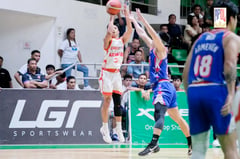 Caloocan dominates Iloilo by 72