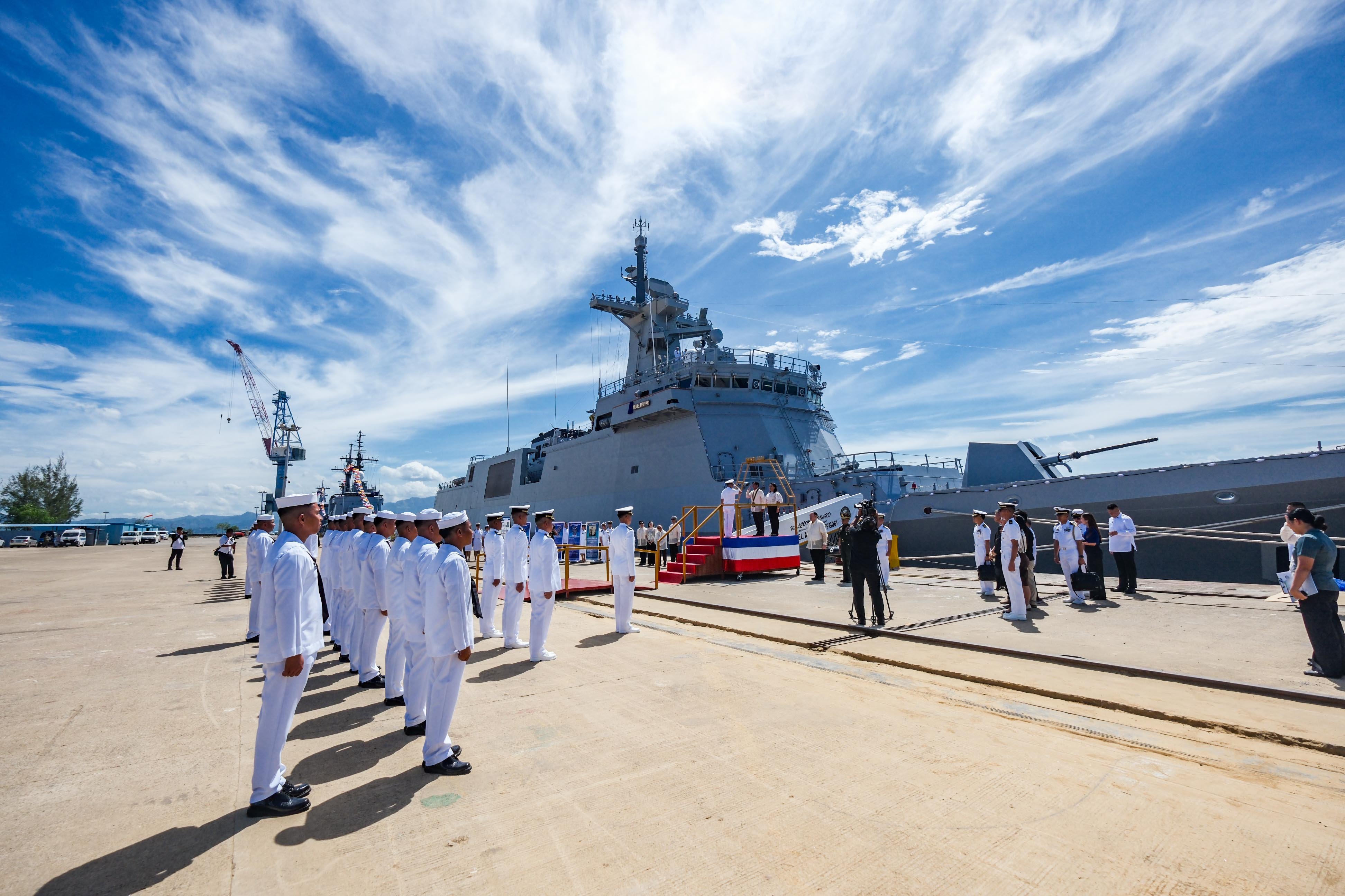 MARCOS BOASTS OF NEW WARSHIPS: Touts naval upgrade; is firm on sovereignty