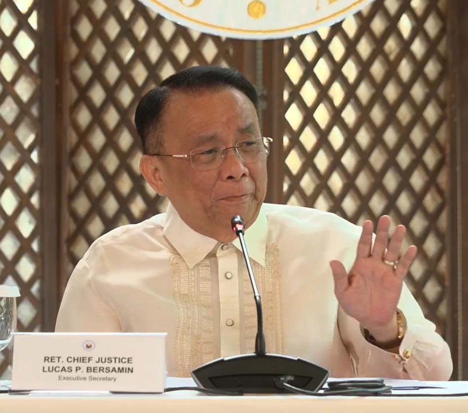 Who’s in, who’s out? Marcos keeps economic heads, reshuffles others