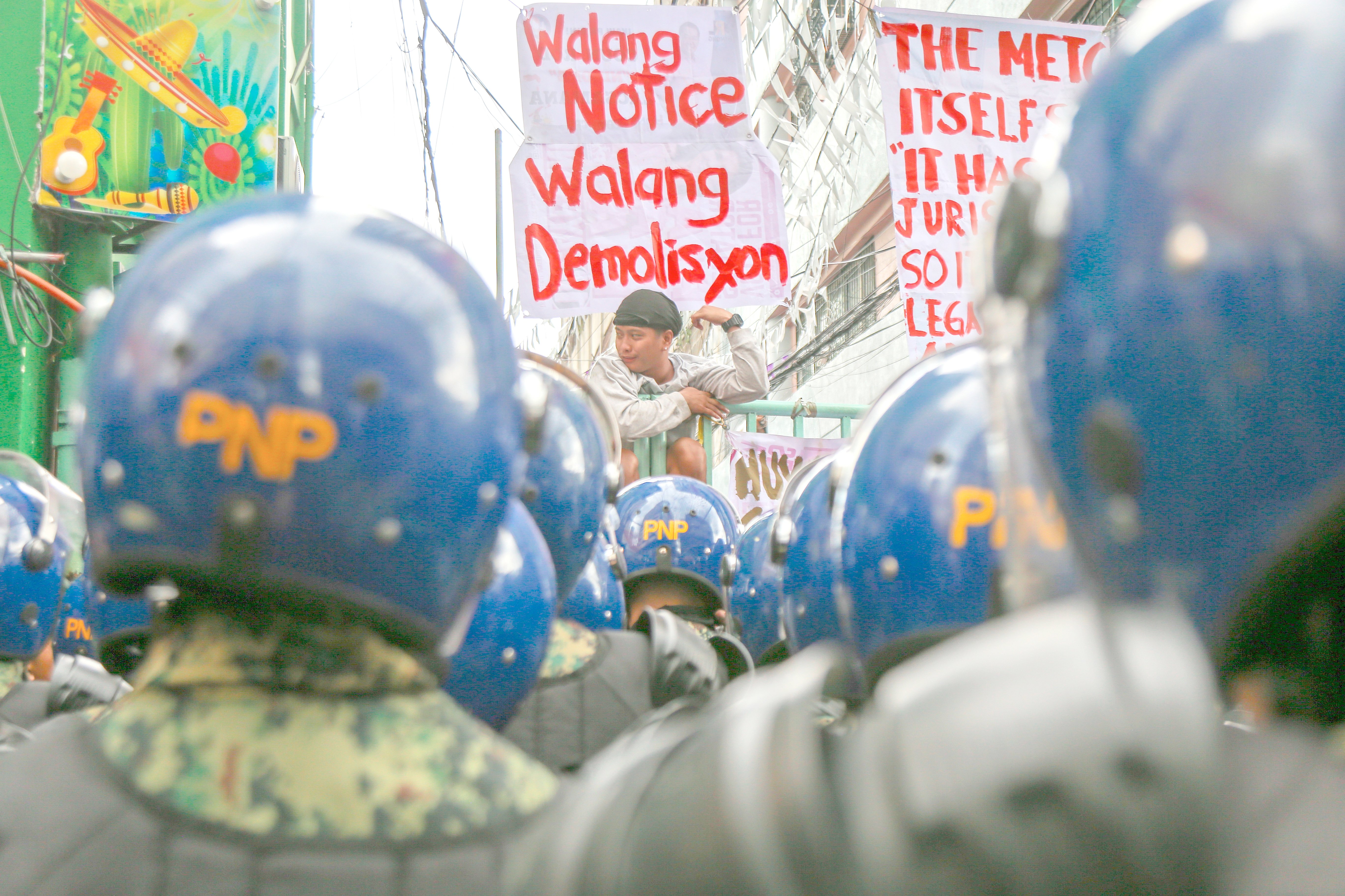 Tensions rise amid Tondo compound demolition
