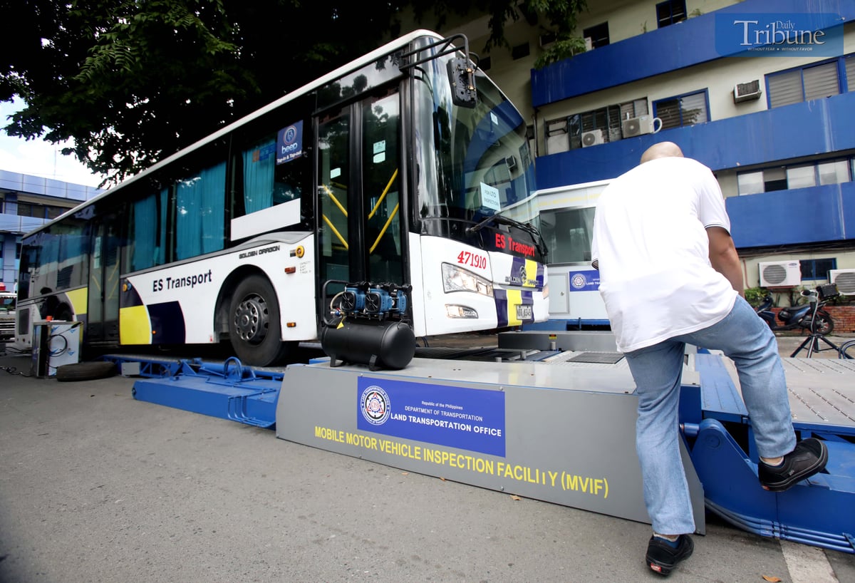 Land Transportation Office (LTO) personnel assist a public transport bus at the new Mobile Motor Vehicle Inspection Facility (MVIF) at the LTO Central Office in Quezon City on Monday.

The MVIF is capable of inspecting both light-duty and heavy-duty vehicles, with each inspection taking only 10–12 minutes for LDVs and around 30 minutes for HDVs. The fully automated process records results in real time, eliminating human intervention and ensuring faster, more accurate, and tamper-proof assessments.

The newly acquired MVIF is part of the LTO’s push for road safety and its campaign to ensure all vehicles on the road are roadworthy.