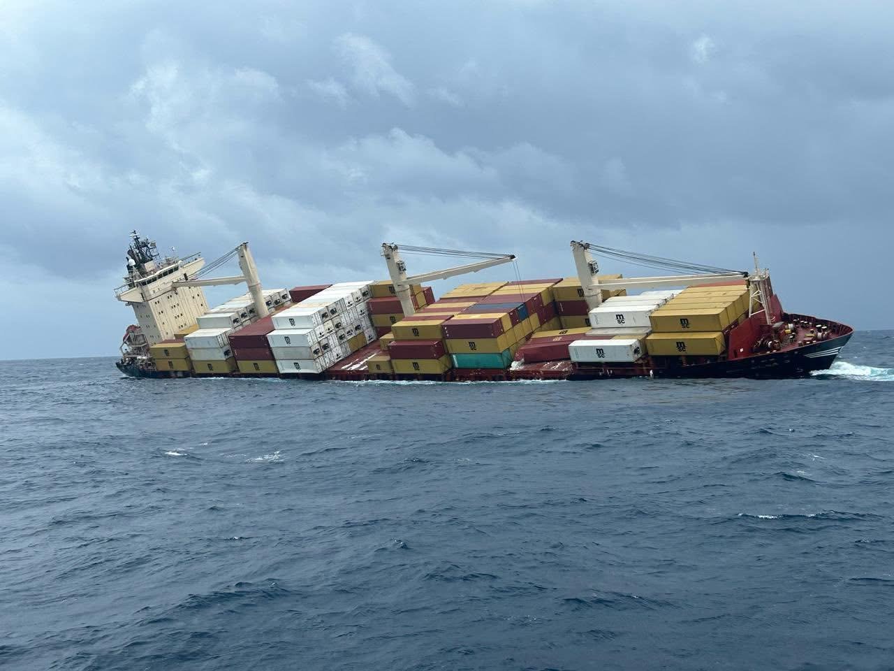 20 Filipino seafarers rescued after cargo ship capsizes off India

