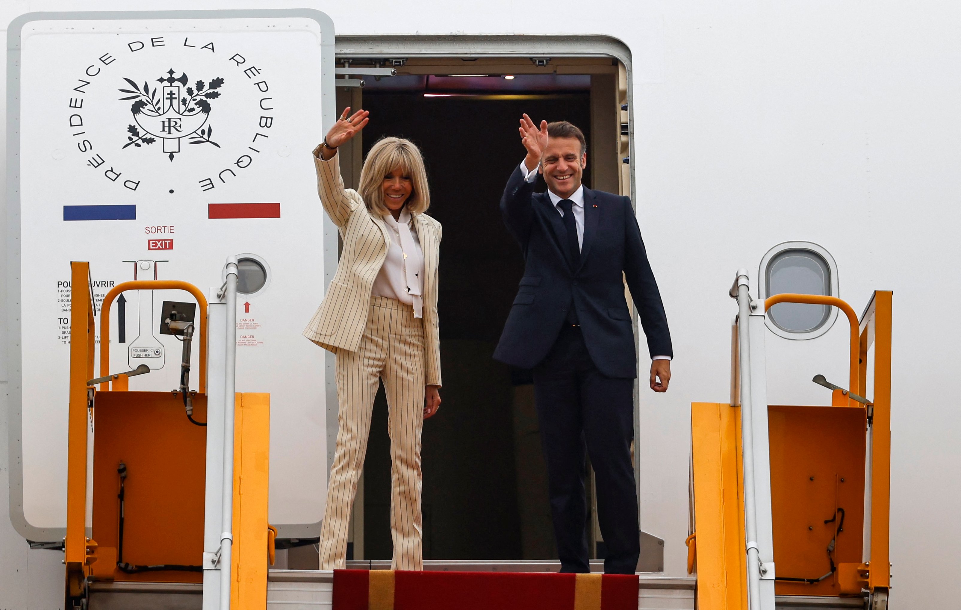 Macron dismisses viral Hanoi video as a joke amid disinformation surge