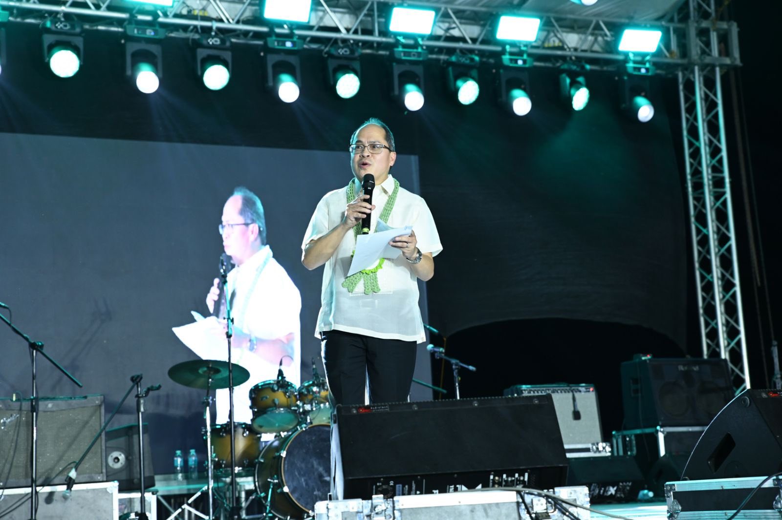 Support grows for Panga's stay