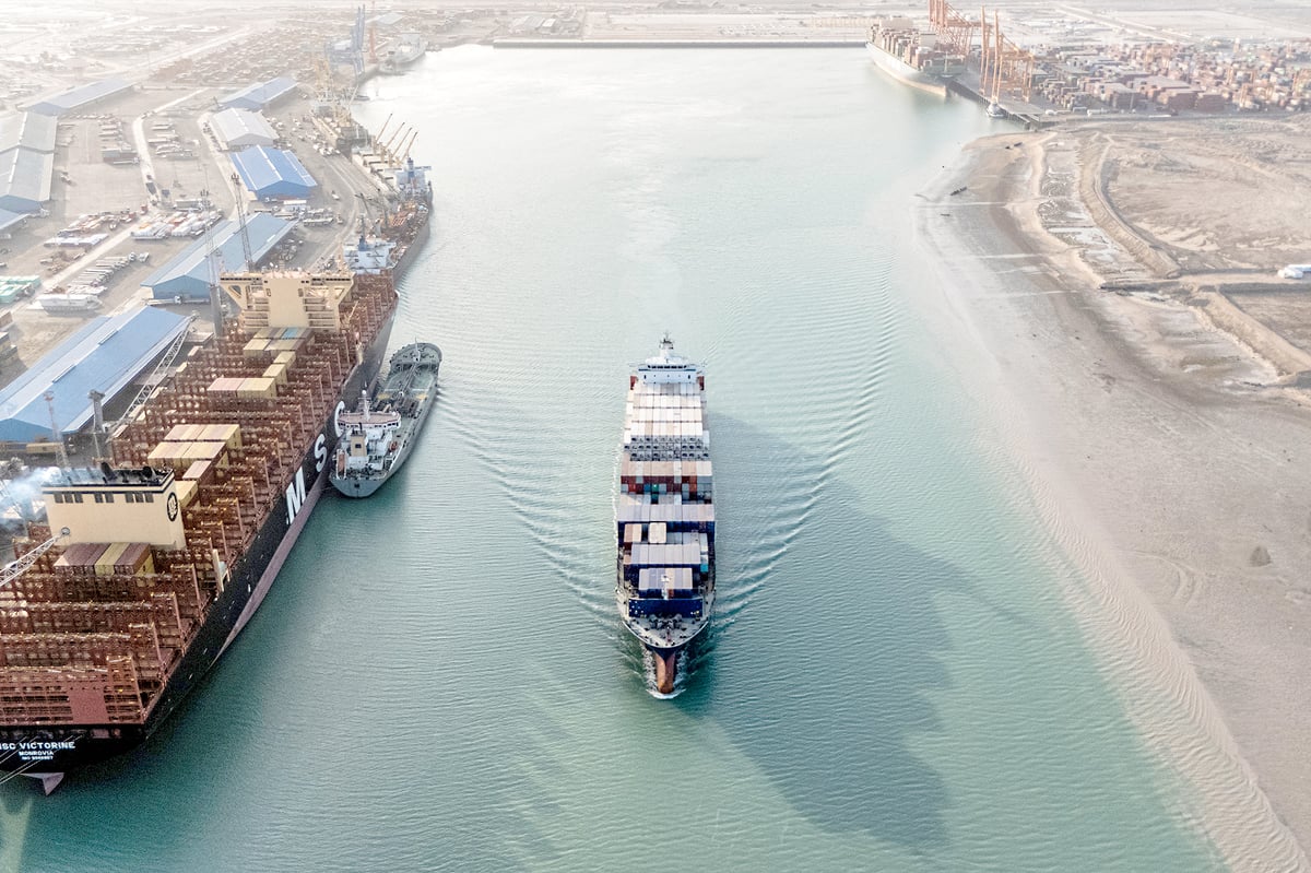 CONTAINER ship cruises at the port of Umm Qasr in Iraq’s southern city of Basra on 26 May 2025.