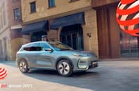Geely EX5 blends Chinese porcelain with modern automotive lines, creating a bold visual statement that resonates with global