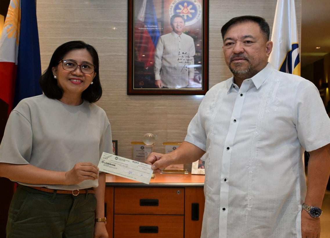 PCSO extends support to Tarlac barangay and child care NGOs