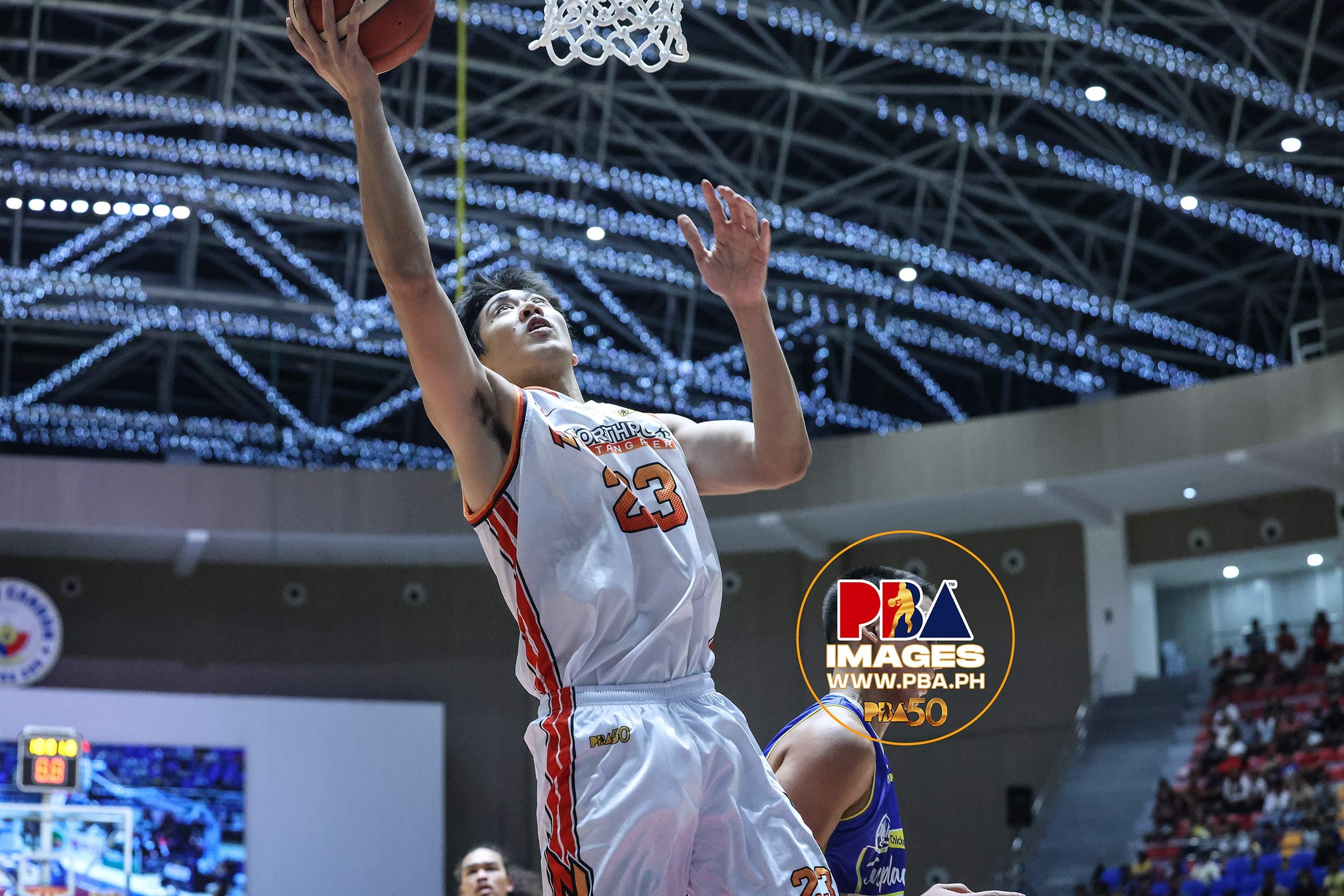 Will Navarro makes his much-awaited debut on a Magnolia jersey against Ginebra in the PBA Philippine Cup on Sunday at the Smart Araneta Coliseum.