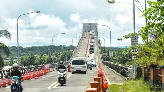 INCREASING the load limit is expected to ease the burden of commuters, including students and workers crossing the historic bridge.