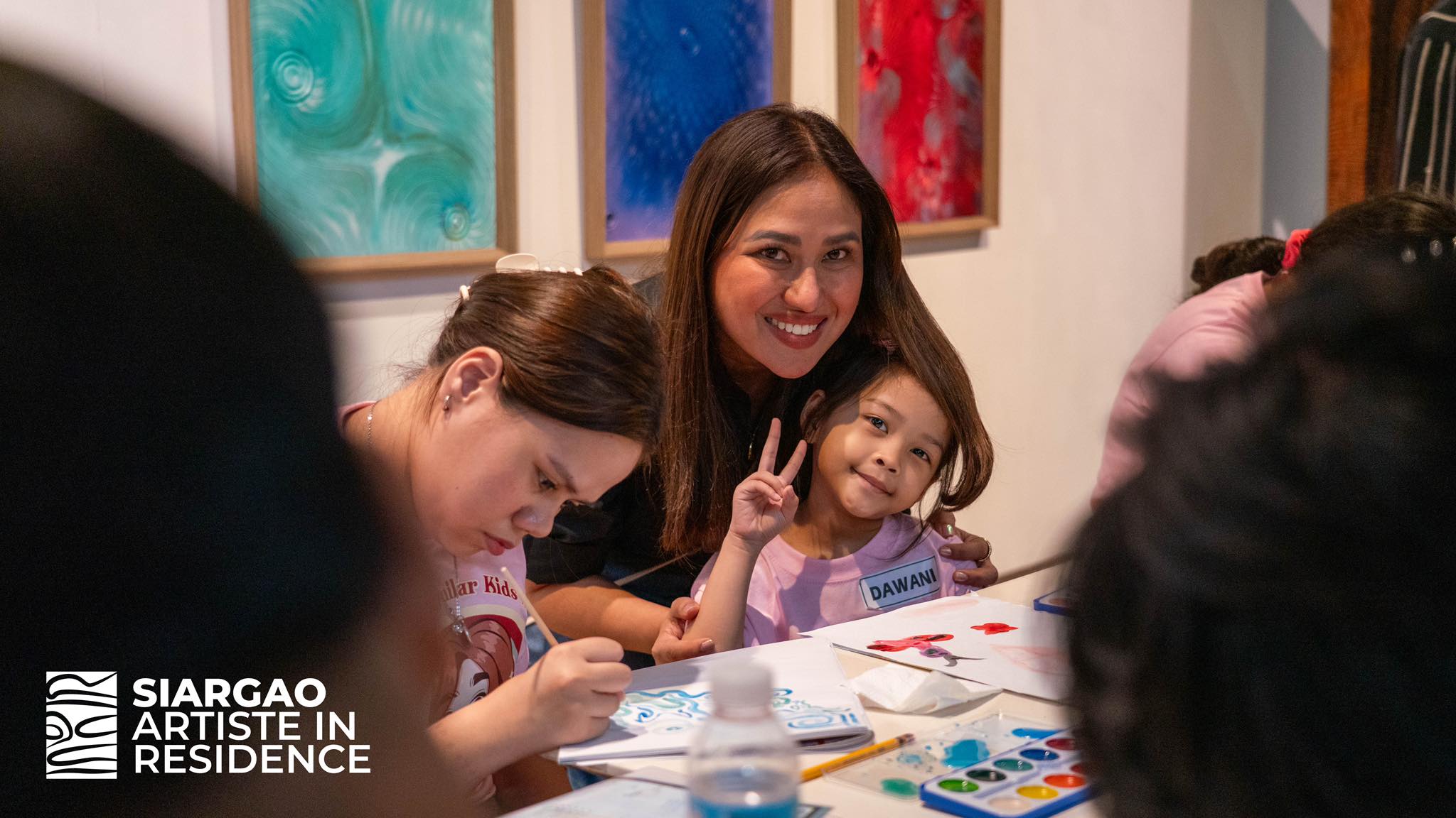 Alelee Aguilar brings global art to Las Piñas youth