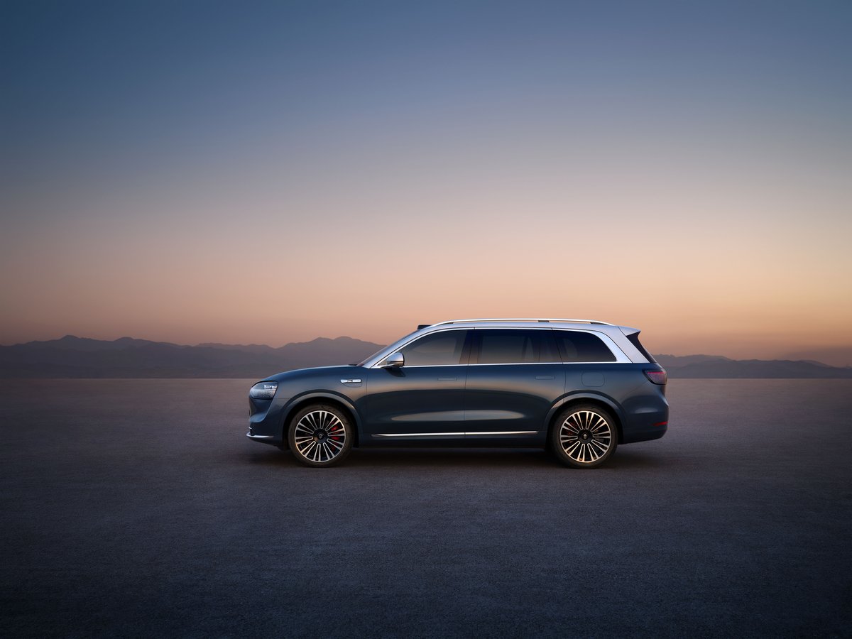 LUXURY doesn’t have to shout, sometimes it just rolls up looking like this.