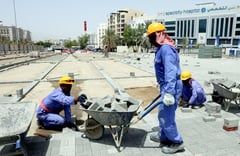 Soaring temperature threatens Gulf laborers 