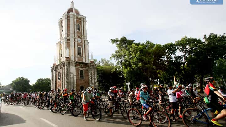 ILONGGO cyclists joined a fun ride in celebration of World Bicycle Day on June 3, 2025, enjoying scenic views of heritage sites, ancestral houses, murals, and churches during the 11th Iloilo Bike Festival in Iloilo City. Known as the “City of Love,” Iloilo is celebrated for its historic charm, livability, and recognition as a UNESCO City of Gastronomy.