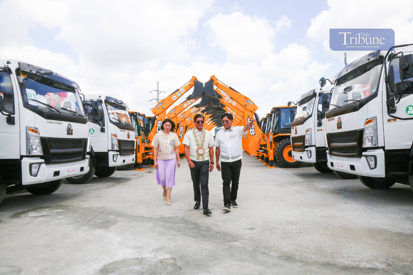 President Ferdinand Marcos Jr. leads the ceremonial turnover of 229 units of operations and maintenance equipment procured by the National Irrigation Administration (NIA) under its re-fleeting program, held in Barangay Wawa, Taguig City, on 2 June 2025. The initiative aims to modernize NIA’s fleet, improve operational efficiency, and support field operations.
