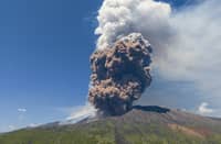 Mount Etna spews massive plume of ash, gas